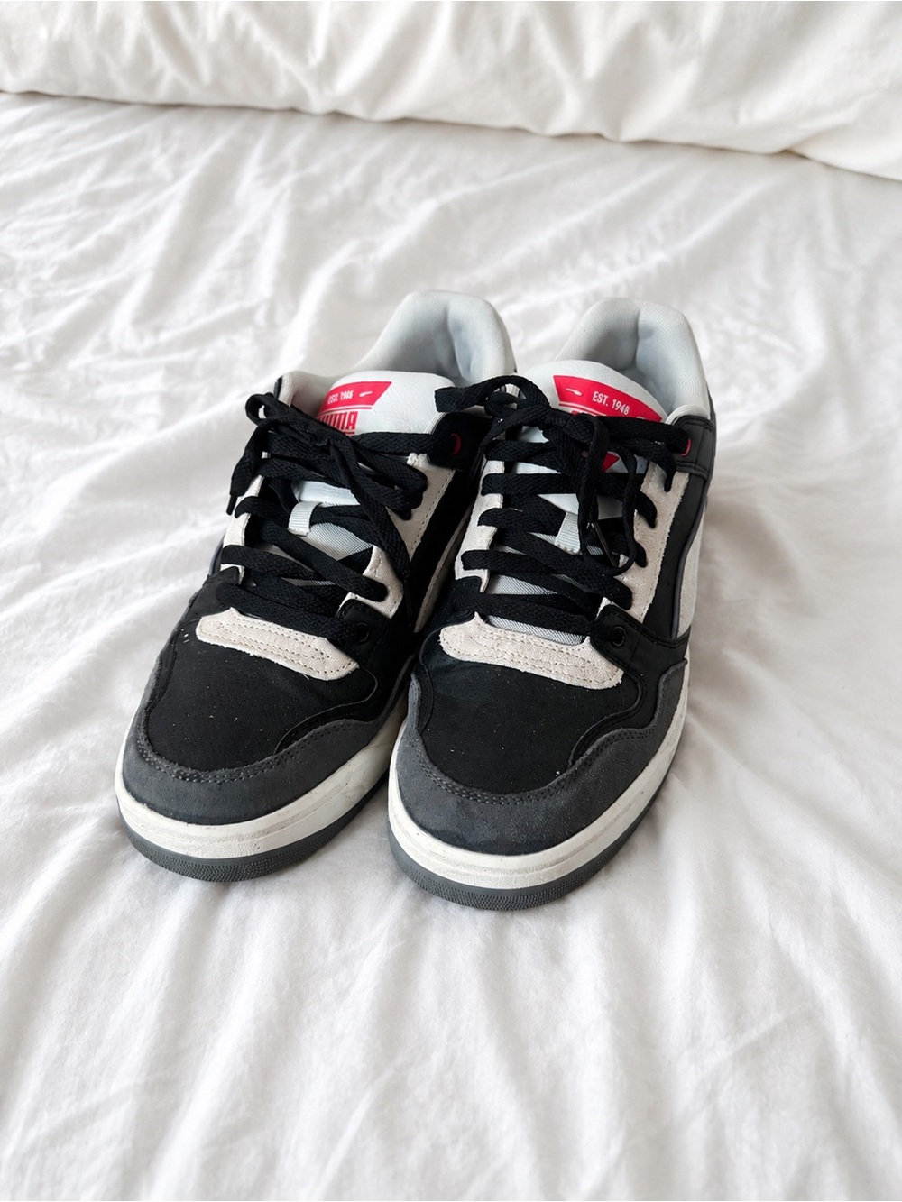 Puma Men Rebound Retro Black and White Men's Low-Top Sneakers with Red Accent